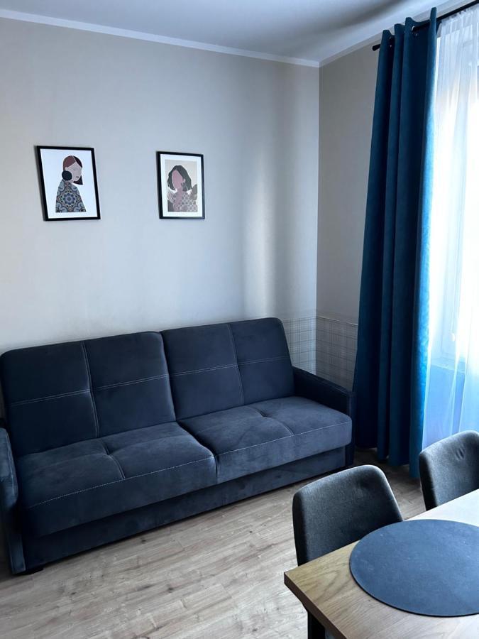 Apartament Walczaka 43 Miejsce Parkingowe กอร์ซุฟเวียลคอปอลสกี ภายนอก รูปภาพ