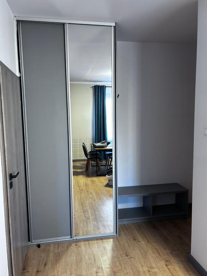 Apartament Walczaka 43 Miejsce Parkingowe กอร์ซุฟเวียลคอปอลสกี ภายนอก รูปภาพ